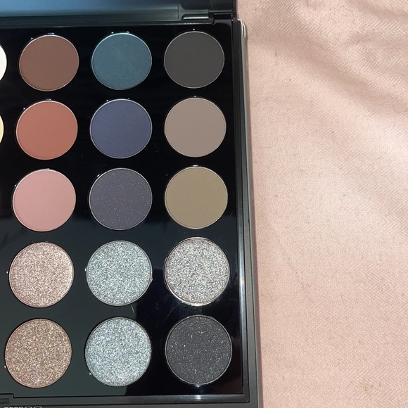 Morphe 35MI Magic Mirror Artistry Palette- NIB - Picture 12 of 12